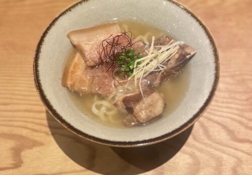 ランチ　沖縄そば